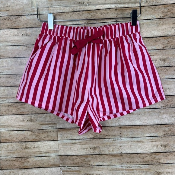 White Fox Boutique Candy Stripe Pajama Shorts Sz Small - Picture 1 of 4